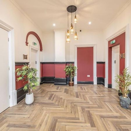 The Pocklington - The Graduate Suite Лестер Экстерьер фото